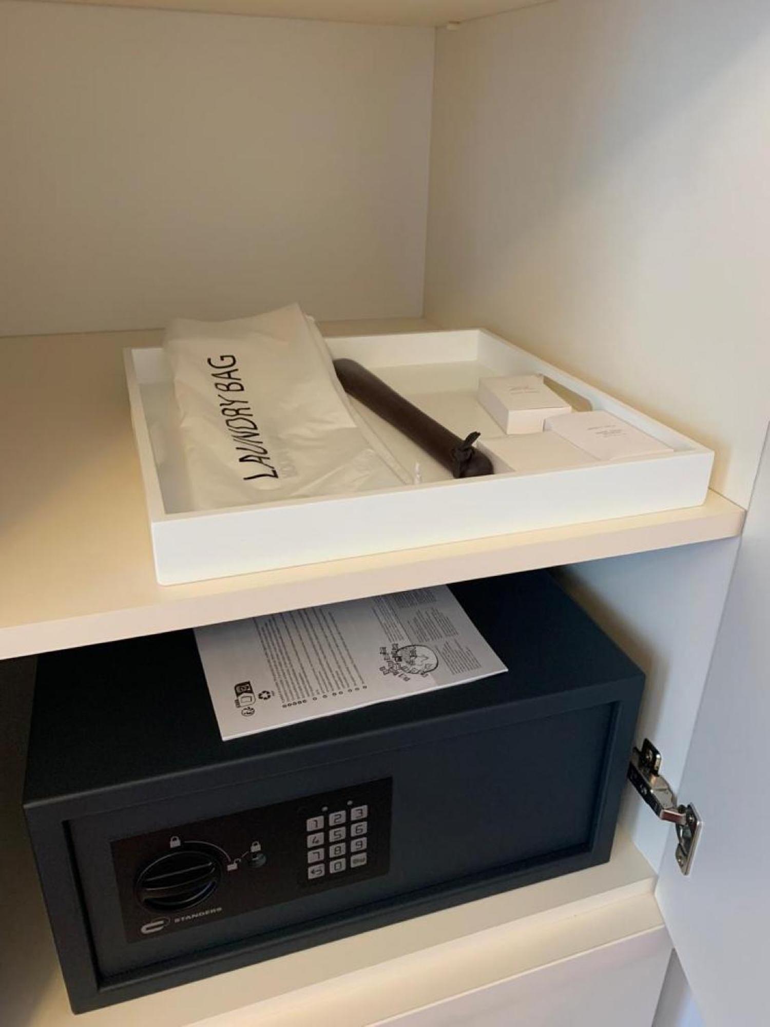 Botanique Suites Airbnb, 안트베르펜 외부 사진